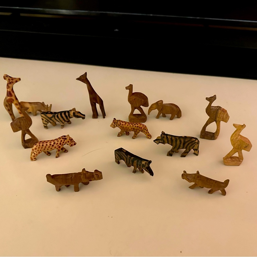 15 Carved Wooden Animals Zebra Giraffe Ostrich Warthog Elephant Rhino Leopard